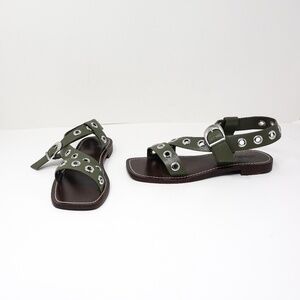 NEW J. Crew Grommet Cross Strap Open Toe Flat Sandals Leather Shoes Olive Green